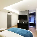 Hotel Elle Inn