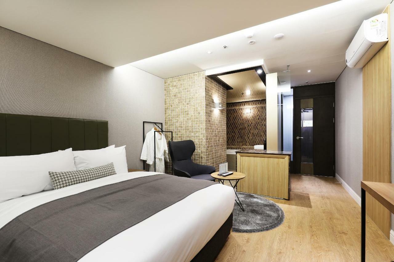 Hotel Elle 2*